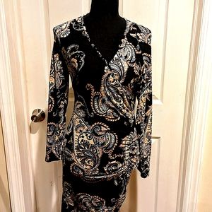 So in this beautiful floral dress like Charlotte Russe stress size small